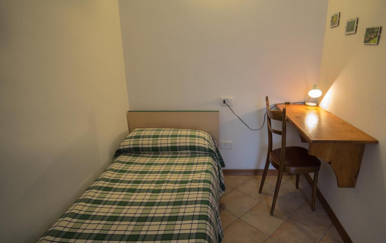 Casa Al Portico Apartment Pieve Di Ledro Luaran gambar